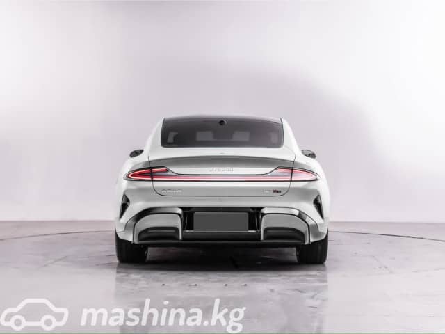Xiaomi SU7 Electro AT 4WD