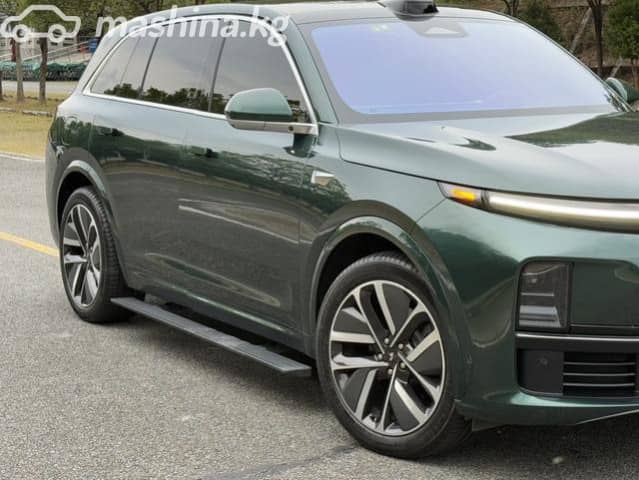 LiXiang L7 Рестайлинг 1.5hyb AT 4WD
