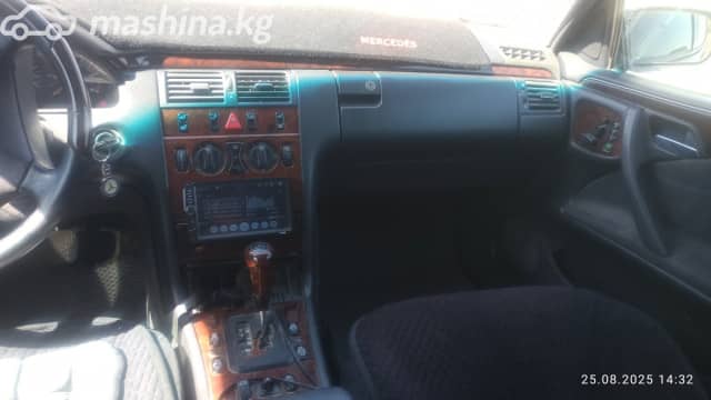 Mercedes-Benz E-Класс II (W210, S210) Рестайлинг 270 2.7d AT