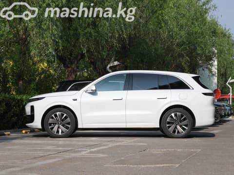 LiXiang L6 1.5hyb AT 4WD