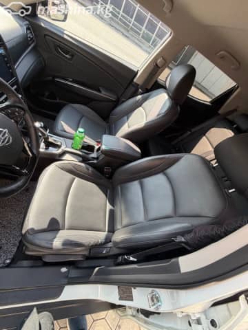 SsangYong Tivoli I Рестайлинг 1.5 AT
