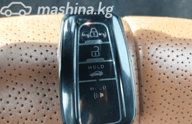 Toyota Avalon V 2.5hyb CVT