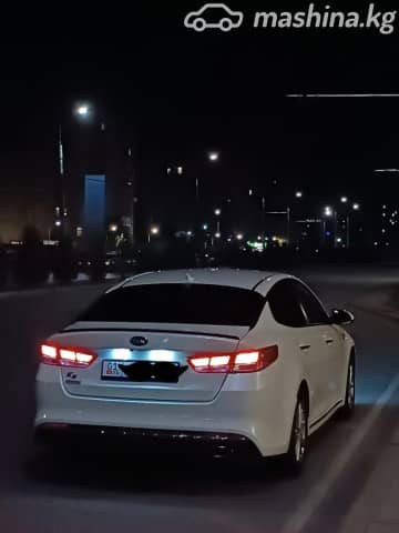 Kia K5 II 2.0 AT
