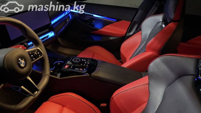 BMW M5 VII (G90) 4.4hyb AT 4WD