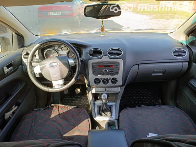 Ford Focus II Рестайлинг 1.6 MT