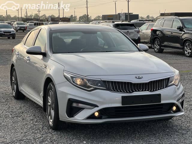 Kia K5 II 2.0 AT