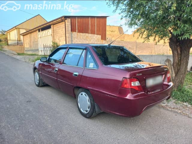 Daewoo Nexia I Рестайлинг 1.5 MT