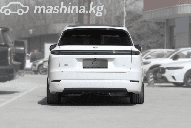LiXiang L7 Рестайлинг 1.5hyb AT 4WD