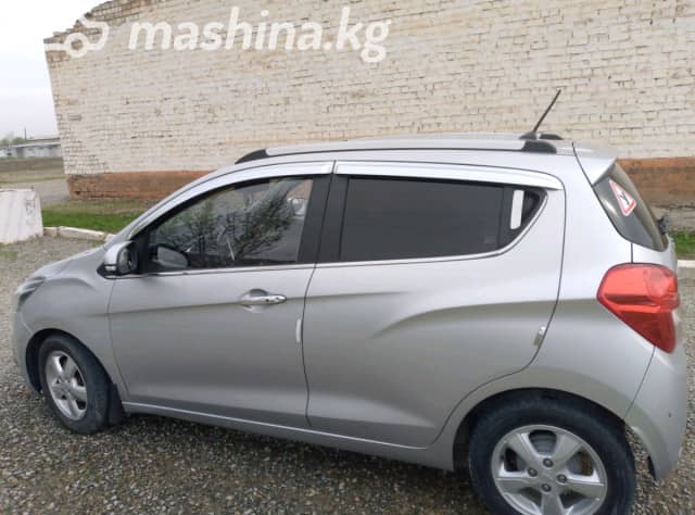 Chevrolet Spark IV 1.0 CVT