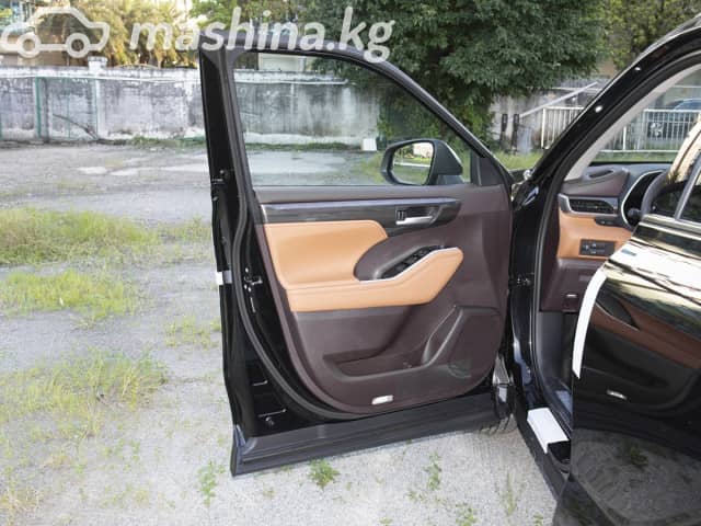 Toyota Highlander IV (U70) 2.0 AT 4WD
