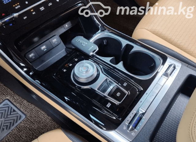 Kia Carnival IV 3.5 AT