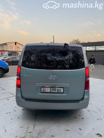 Hyundai Starex (H-1) II Рестайлинг 2 2.5d AT