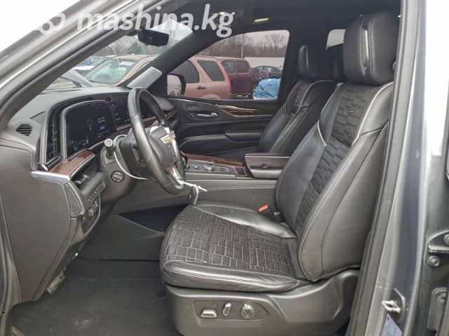 Cadillac Escalade V ESV 6.2 AT 4WD