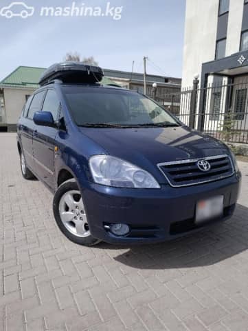 Toyota Avensis Verso 2.0 MT