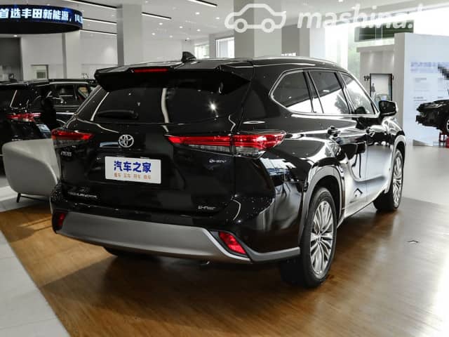Toyota Highlander IV (U70) 2.5hyb AT