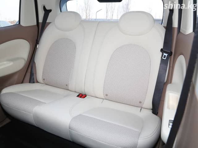 Wuling Mini EV 13.8 kWh Electro AT
