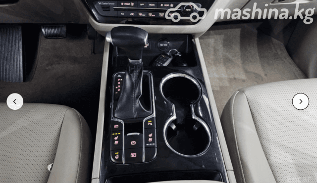 Kia Carnival III 2.2d AT