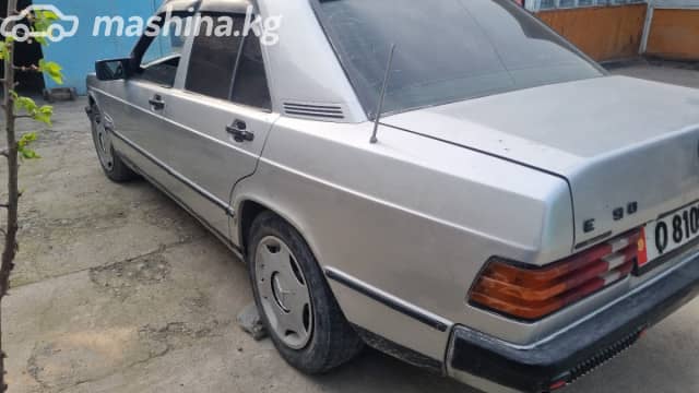 Mercedes-Benz 190 (W201) 1.8 MT