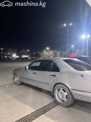 Mercedes-Benz E-Класс II (W210, S210) 280 2.8 MT