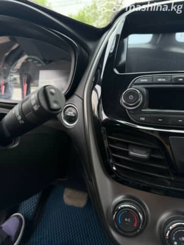 Chevrolet Spark IV Рестайлинг 1.0 CVT