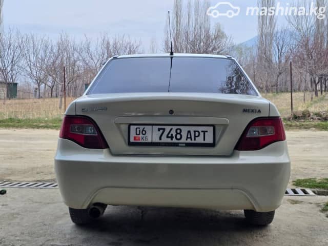 Daewoo Nexia I Рестайлинг 1.5 MT