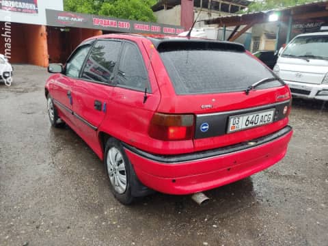 Opel Astra F 1.6 MT