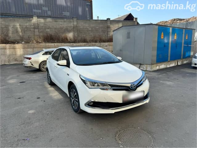 Toyota Corolla XI (E160, E170, E180) Рестайлинг 1 1.8hyb CVT
