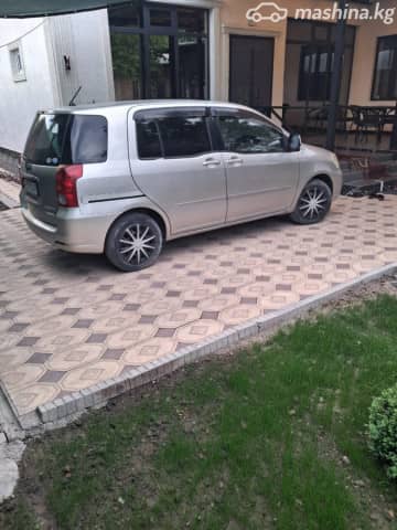 Toyota Raum II 1.5 AT