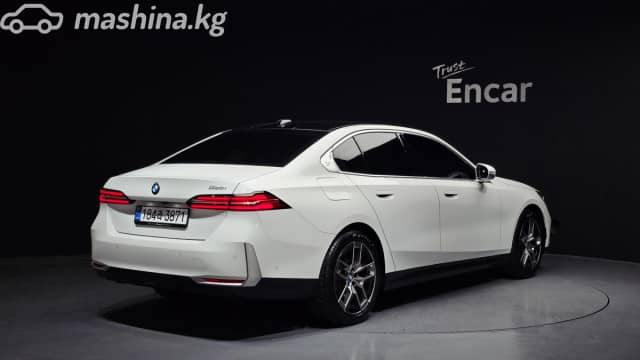 BMW 5 серии VIII (G60/G61/G68) 520i 2.0 AT