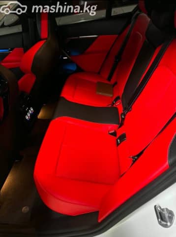 BMW M5 VII (G90) 4.4hyb AT 4WD