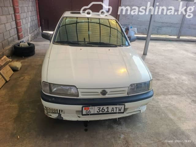 Nissan Primera I (P10) 2.0 MT