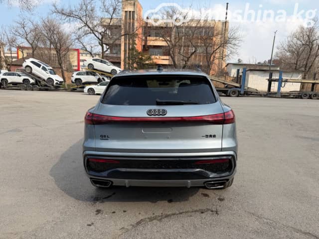 Audi Q5 III 40 TFSI 2.0 AMT 4WD