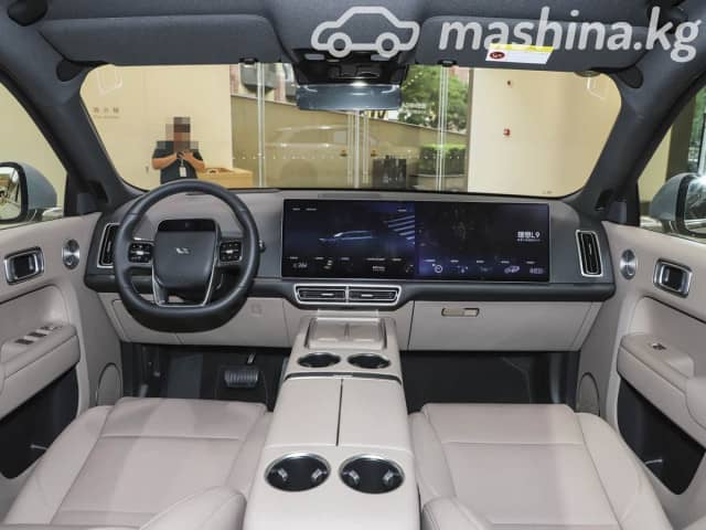 LiXiang L9 Max 1.5hyb AT 4WD