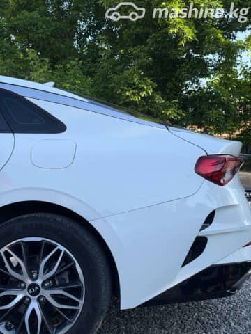 Kia K5 III LPi 2.0 AT