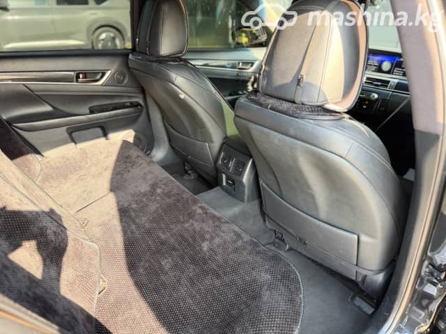 Lexus GS IV Рестайлинг 300h 2.5hyb CVT