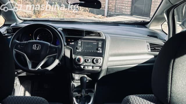 Honda Fit III Рестайлинг 1.5 CVT