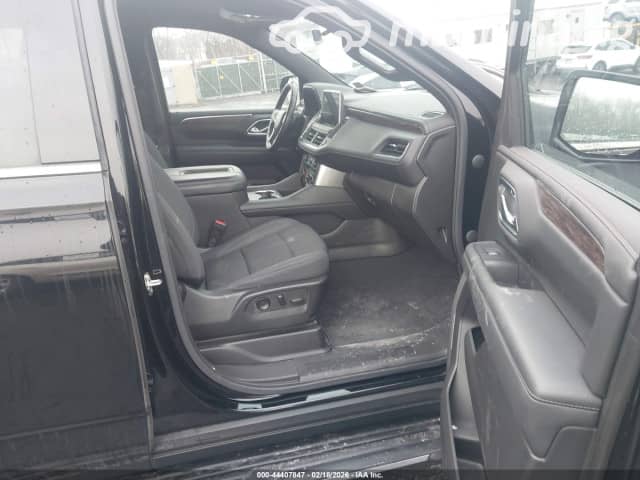 Chevrolet Suburban XII 5.3 AT 4WD