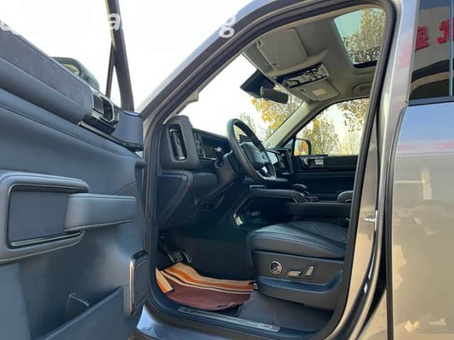 BYD FangChengBao Leopard 5 1.5hyb CVT 4WD