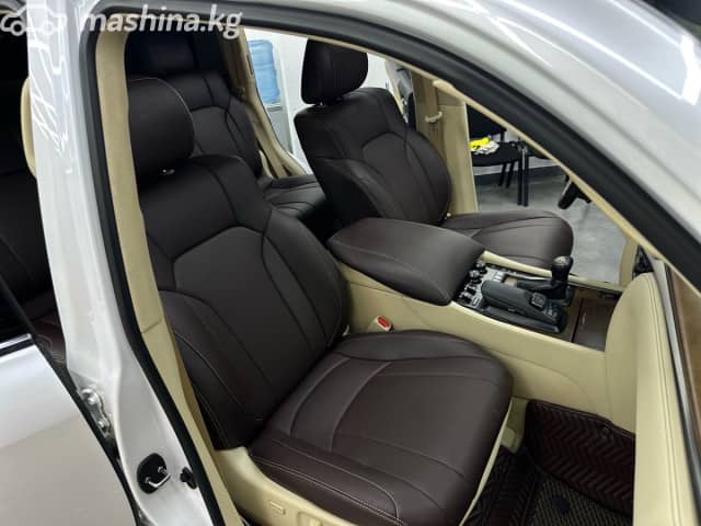 Lexus LX III Рестайлинг 2 570 5.7 AT 4WD