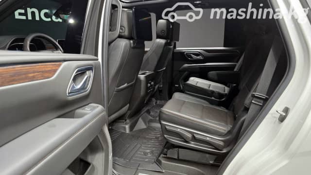 Chevrolet Tahoe V 6.2 AT 4WD
