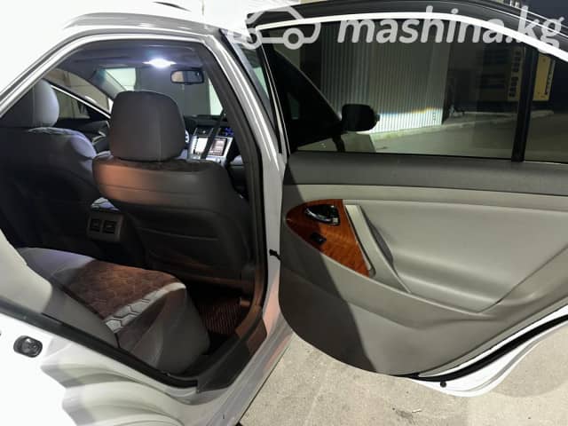 Toyota Camry VI (XV40) Рестайлинг 2.5 AT