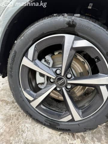 Audi Q3 II (F3) 45 TFSI 2.0 AT 4WD