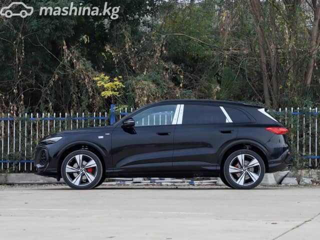 Audi Q5 III 40 TFSI 2.0 AMT