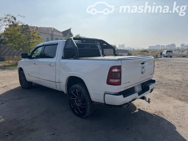 RAM 1500 V Quad Cab 5.7 AT 4WD