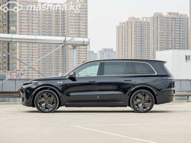 LiXiang L9 Рестайлинг 1.5hyb AT 4WD