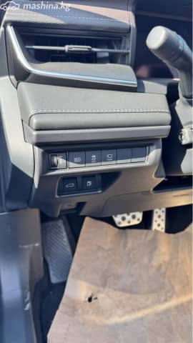 Toyota Camry IX (XV80) China Market 2.0hyb CVT