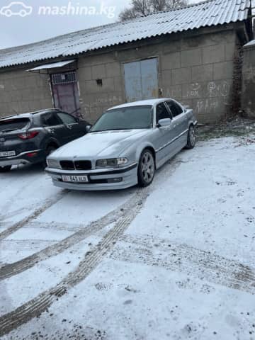 BMW 7 серии III (E38) Рестайлинг 740i 4.4 AT