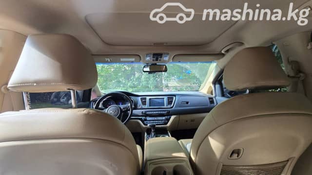 Kia Carnival III 2.2d AT