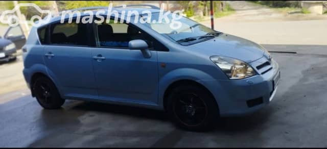 Toyota Corolla Verso I Рестайлинг 2 1.8 AT
