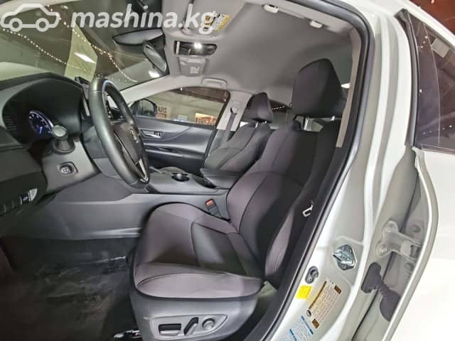 Toyota Venza II 2.5hyb CVT 4WD